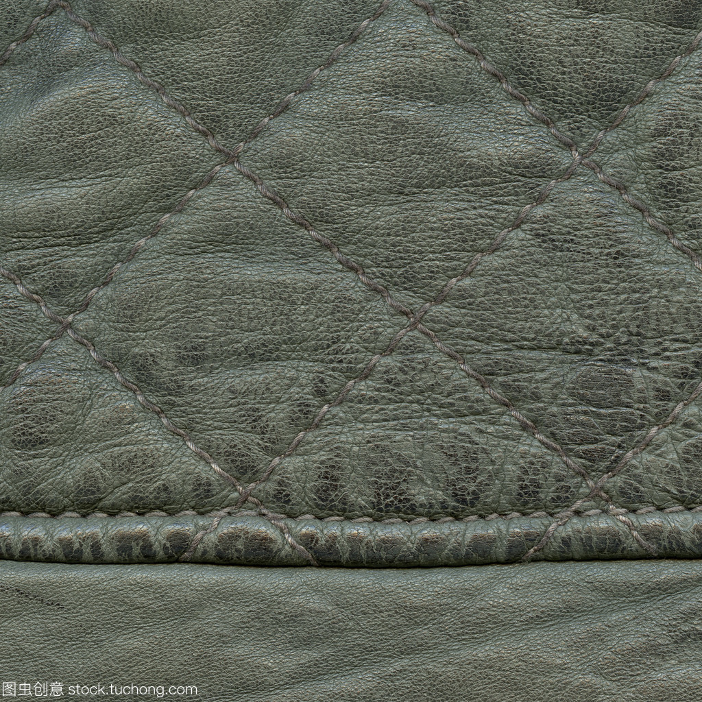 灰绿色皮革 从工业质感走向生活美学